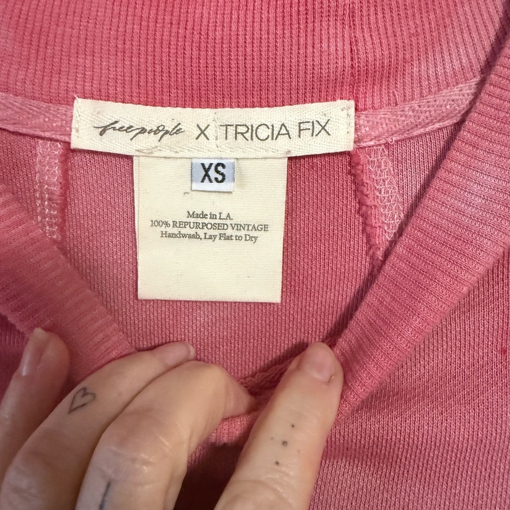 Free people/ Tricia fix collab sweatshirt - Picture 2 of 5